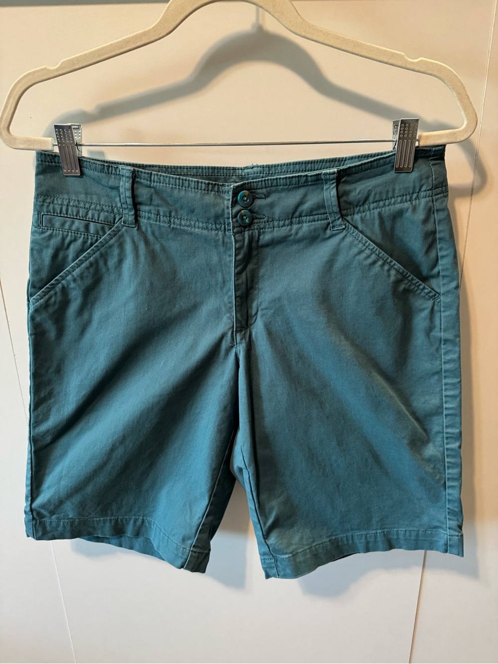 Lee Mid Rise Teal Blue Green Chino Bermuda 9” Shorts Women’s 6 Cotton